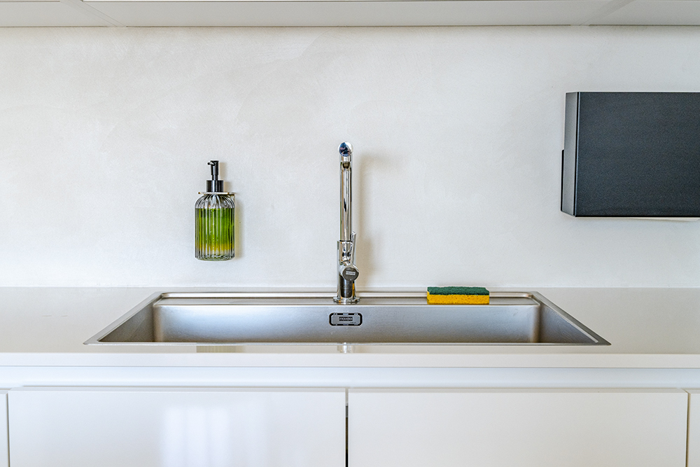 cuisine-beton-cire-Marius-Aurenti-sud