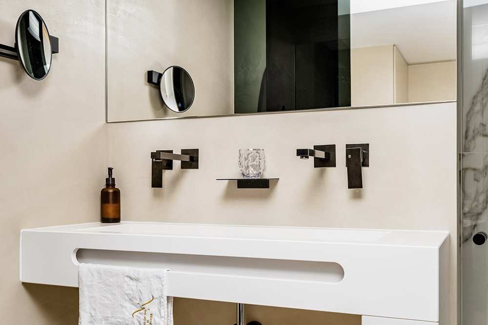 salle-bain-beton-cire-Marius-Aurenti-sud